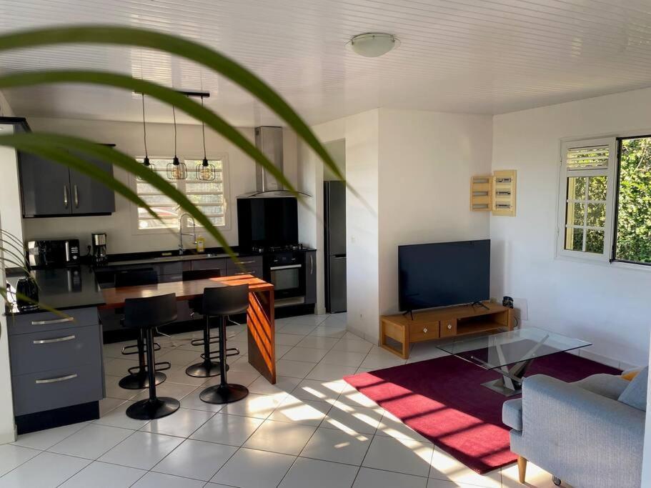 Les Terrasses De Maelle - Jolie Villa F4 Vue Mer Riviere-Salee Esterno foto